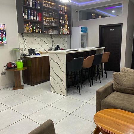 Emmaag Hotel, Ibadan Extérieur photo